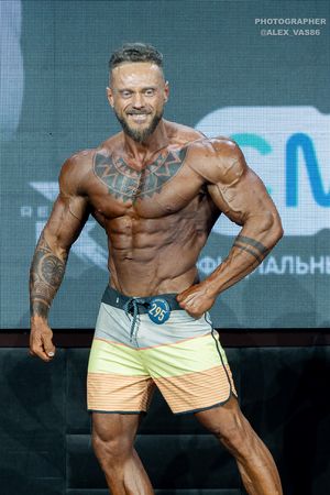 MEN'S PHYSIQUE OVERALL
